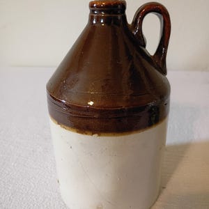 &quot;Antikes frühes Vintage salzglasiertes Steingut 8 &quot;&quot;Moonshine Whisky&quot;&quot;Krug.&quot;