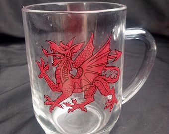 Welsh Red Dragon Y Ddraig Goch Large Clear Glass Mug