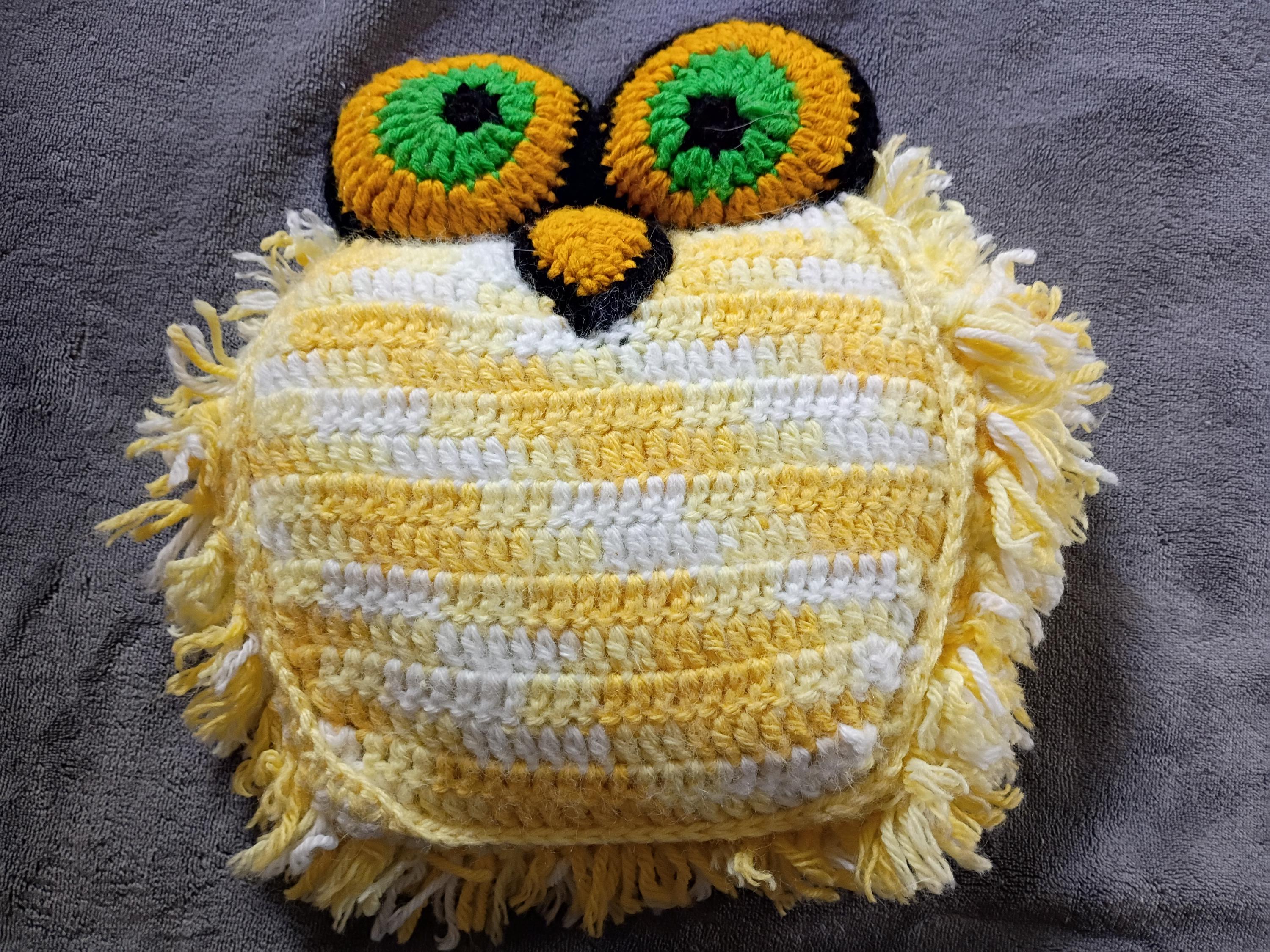 Vtg Crochet Owl Accent Pillow 11" tall x 10" wide x 3" thick