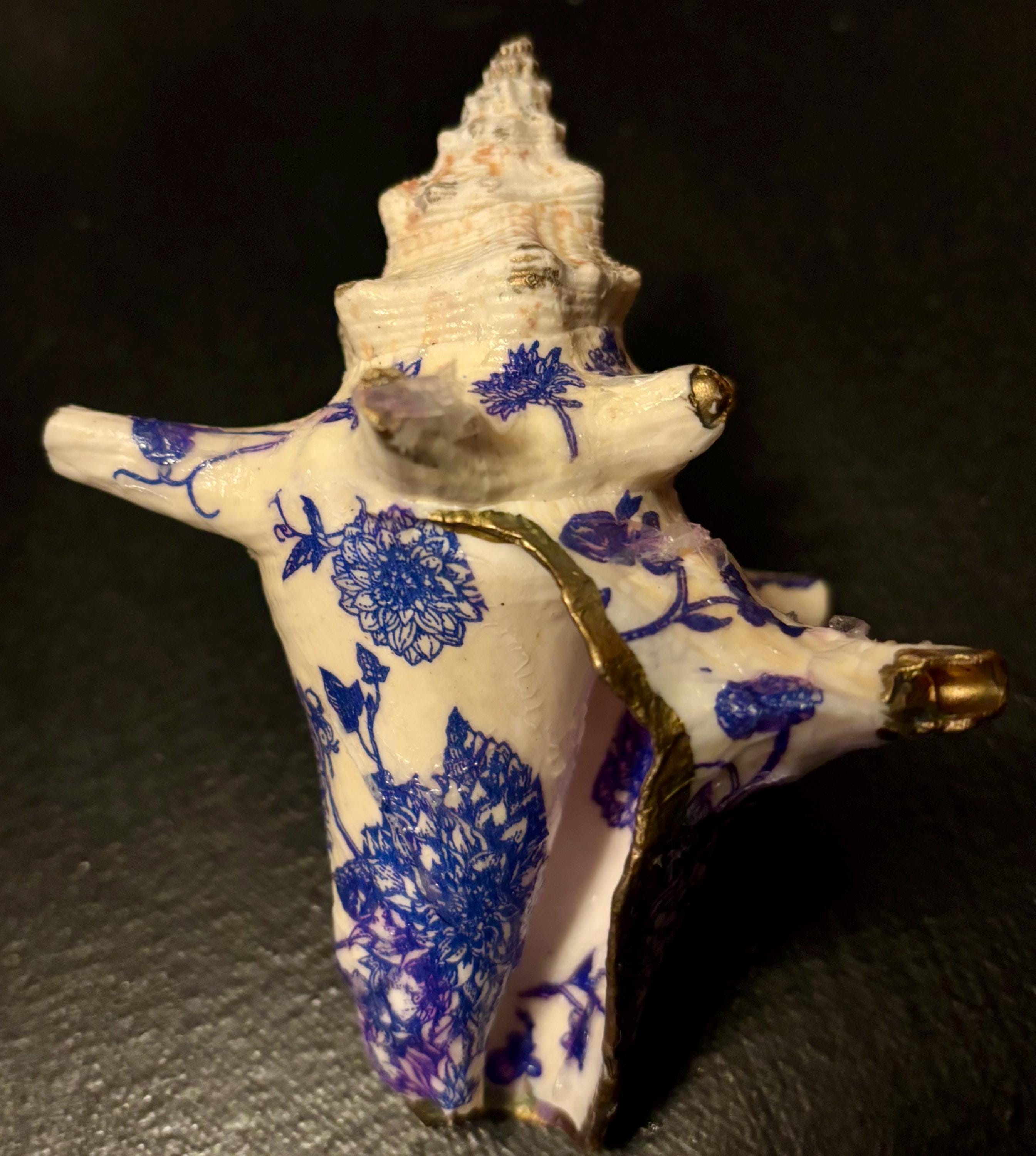 Pattern On A Conch Shell Decoupaged Conch Shell With Blue and White Chinoiserie Floral Pattern ...