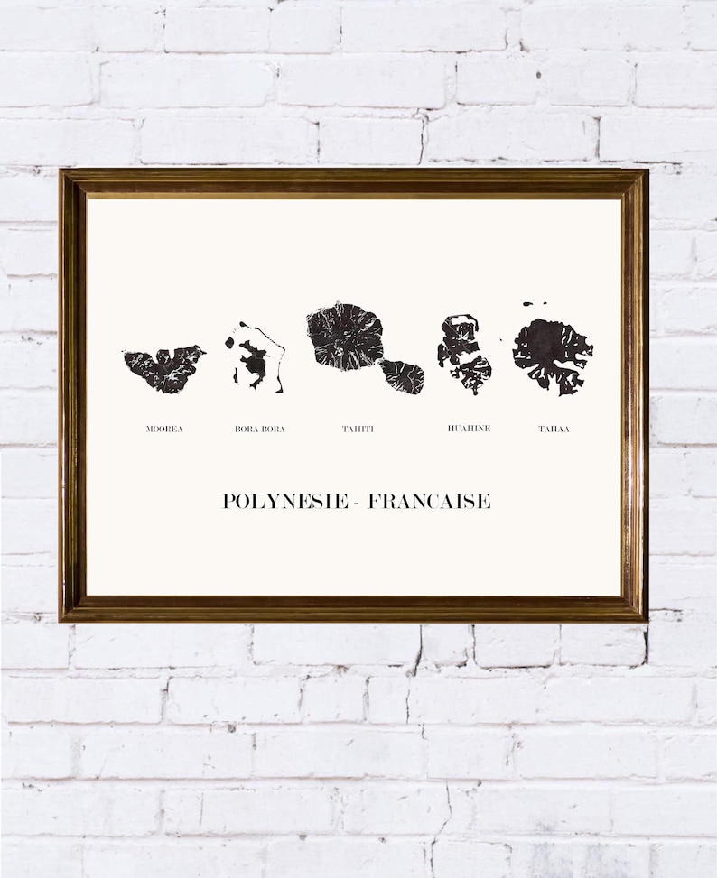 Carte polynésie francaise graphisme épuré, Décoration style polynésien, Cadeau souvenir polynésie, Poster polynésie, Affiche amoureux polynésie, Affiche polynésie, Affiche style scandinave, Décoration minimaliste, Décoration murale tendance, Décoration bureau entreprise, Cadeau homme, Cadeau papa, Cadeau maman, Cadeau de noel, Décoration noir et blanc, Cadeau idéal homme, Cadeau idéal femme, Cadeau unique, Cadeau personnalisé, Cadeau anniversaire, Cadeau de rencontre, Cadeau de mariage, tahiti