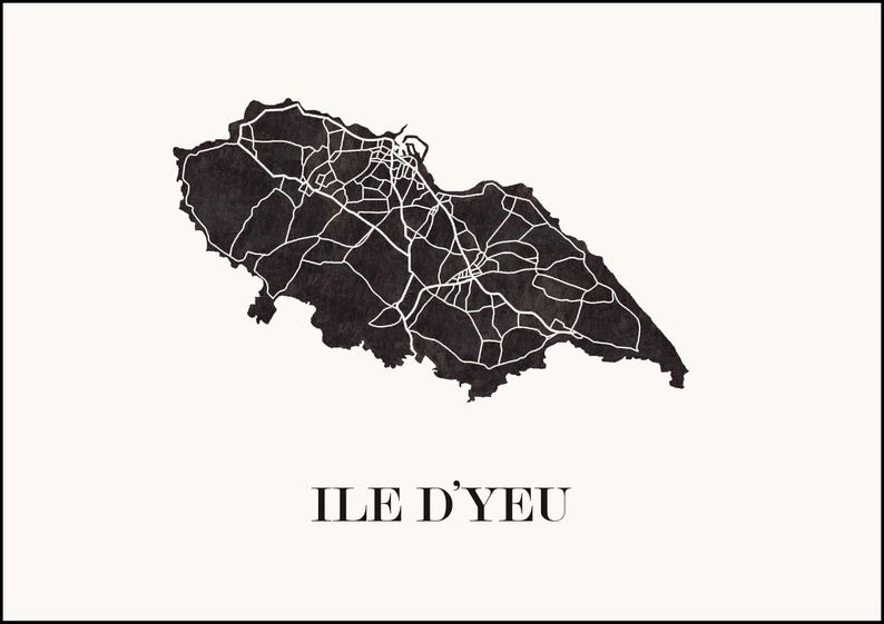 Carte île yeu vendée graphisme épuré, Décoration style vendée, Cadeau souvenir île yeu, Affiche style scandinave, Affiche amoureux île yeu, Affiche île yeu, Décoration minimaliste, Poster couleur ardoise à accrocher, Décoration murale tendance, Décoration réalisée par un créateur, Cadeau homme, Cadeau papa, Cadeau maman, Cadeau de noel, Décoration noir et blanc, Cadeau idéal homme, Cadeau idéal femme, Cadeau unique, Cadeau personnalisé, Cadeau anniversaire, Cadeau de rencontre, Cadeau de mariage