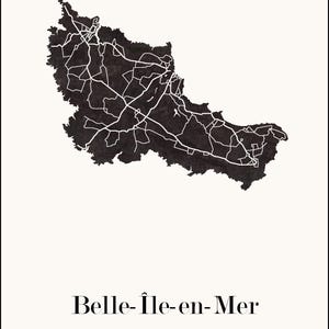 Carte Belle île en mer graphisme épuré. Décoration style Breton. Cadeau souvenir Morbihan. Affiche scandinave. Affiche amoureux Morbihan. Affiche Bretagne. Décoration minimaliste. Poster couleur ardoise à accrocher. Décoration murale tendance. Décoration réalisée par un créateur. Cadeau homme. Cadeau papa. Cadeau maman. Cadeau de noel. Décoration noir et blanc. Cadeau idéal homme. Cadeau idéal femme. Cadeau unique. Cadeau personnalisé. Cadeau anniversaire. Cadeau de rencontre. Cadeau de mariage.