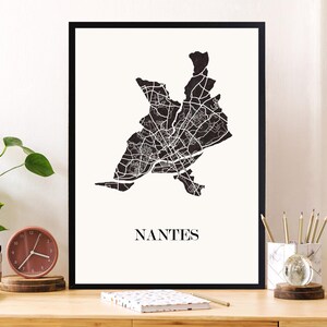 CARTE Design de NANTES pour décoration, cadeau personnalisé, cadeau anniversaire,