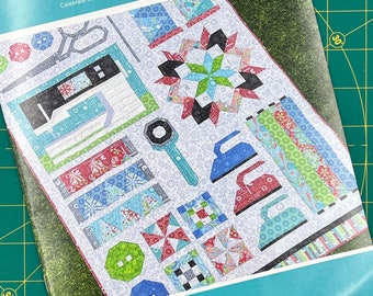 Sewing Room Sampler 2 Quilt Pattern di Amanda Murphy