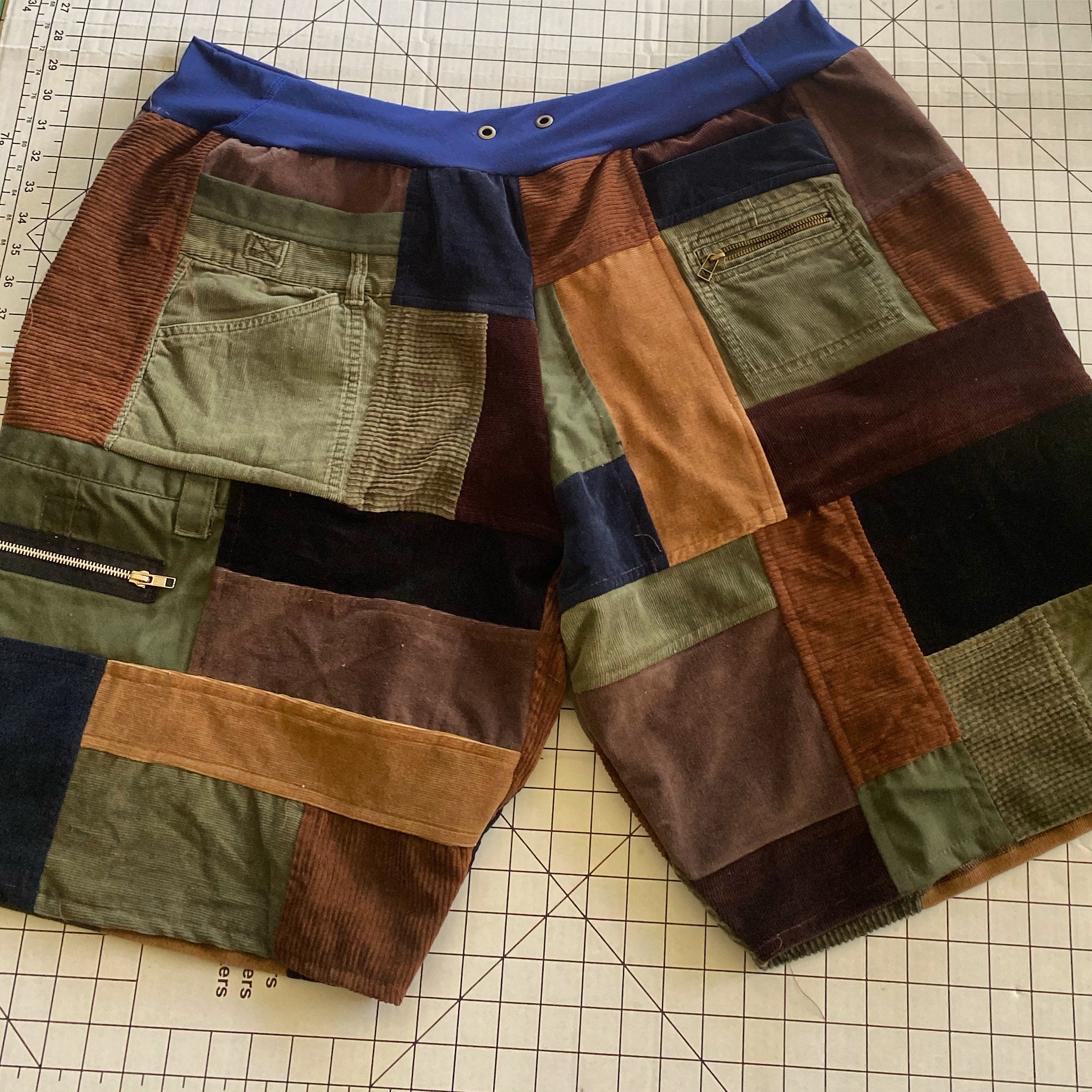 TMT Patchwork Corduroy Shorts XL Blue Distressed Casual Wear