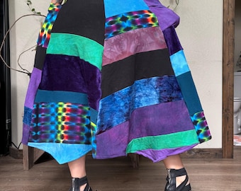 Patchwork - Rock Pionier - Bio-Mix-Gewebe - mit Taschen - dehnbar - wird bei Bestellung angepasst