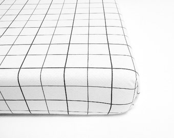 Toddler Bedding Boy, Mini Crib Sheet, Christmas Crib Sheet, Fitted Sheet, Mini Crib Bedding, Grid Bedding, Modern Bedding, Monochrome Sheet