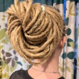 Synthetic dreadlocks