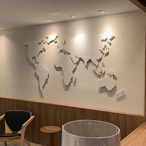 XL Magnetic wooden 3D world map, floating on the wall, in black and white silver or your own color, in 3 sizes image 9