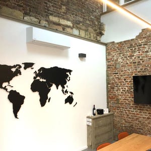 XL Magnetic wooden 3D world map, floating on the wall, in black and white silver or your own color, in 3 sizes image 5