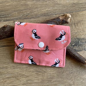 Bolsa Puffin, bolsa pequena, porta-cartões, porta-cartões Puffin, carteira Puffin, estampa Puffin, presente Puffin, porta-vouchers, bolsa infantil