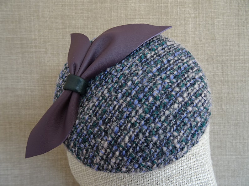 Vintage inspired boucle pillbox hat button shaped fascinator with purple leather bow CK43 lavender green beret style cocktail hat