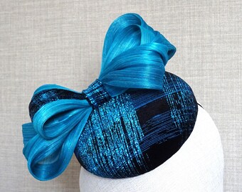 Modern cocktail hatinator, turquoise and black pillbox hat, wedding fascinator