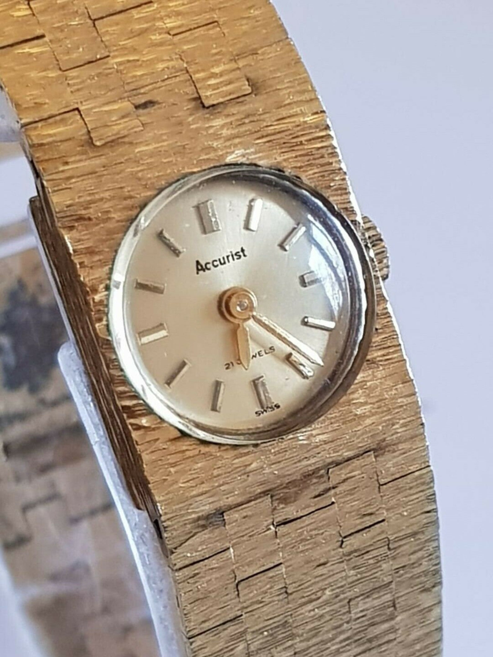 accurist 21 jewels watch