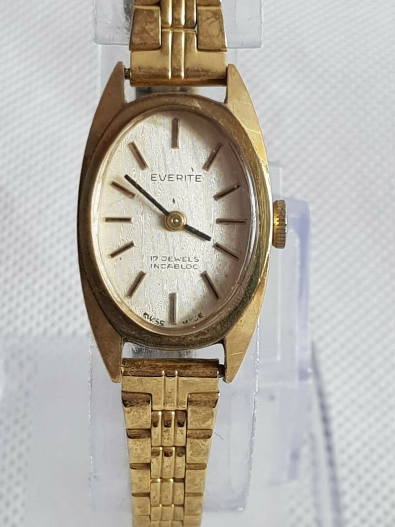 Montre Femme Vintage Jupex – 17 Bijoux Incabloc – Occasion – Style Rétro
