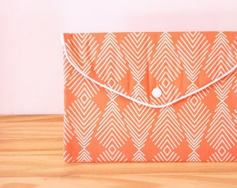 Protège carnet de santé pochette - Corail motif chevrons