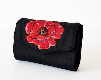 Portafoglio con pochette nero, Portafoglio con pochette rosso, Portafoglio con pochette floreale, Portafoglio con pochette in tela, Portafoglio con pochette applicato, Portafoglio nero, Portafoglio floreale