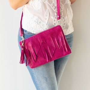 Bolsa de couro rosa, crossbody de couro, crossbody rosa, bolsa de couro, crossbody de franja, bolsa de franja de couro, bolsa de ombro rosa, bolsa de couro