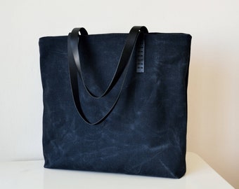 Sac en toile cirée noire, Cabas en toile noire, Cabas en toile à fermeture éclair, Cabas avec bandoulière en cuir, Cabas résistant à l'eau, Sac fourre-tout en toile noire, Sac fourre-tout de tous les jours