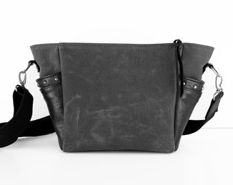 Black crossbody bag,Canvas crossbody bag,canvas messenger bag,Waxed canvas bag, Black Leather Bag,Black messenger bag,leather crossbody