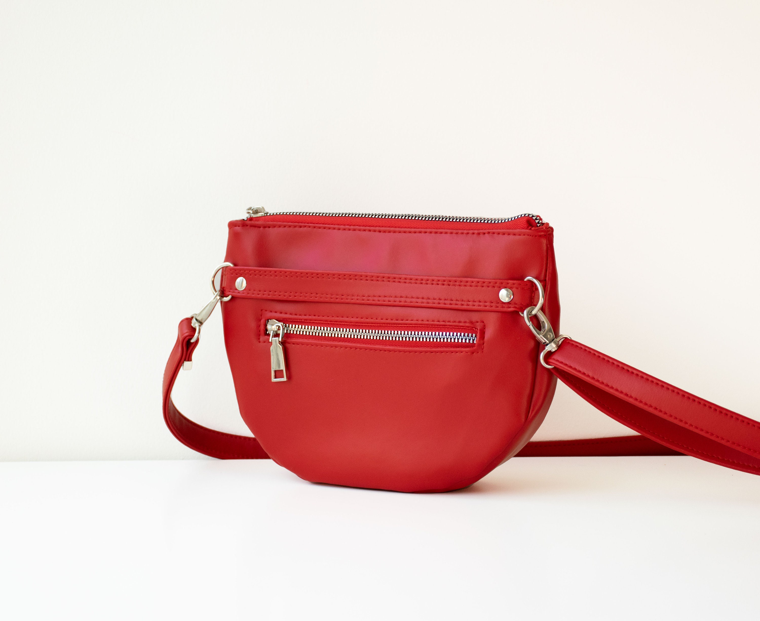 【LOULOUSEOUL】Birthday Bag (Red) YVES SAINT LAURENT Loulou Toy Matelasse Leather Crossbody