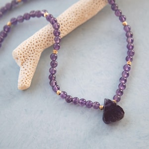 Amethyst Gold Necklace,Amethyst Pendant Necklace,Boho Necklace,Gold Necklace,Amethyst Crystal Necklace,Statement Necklace,teardrop necklace