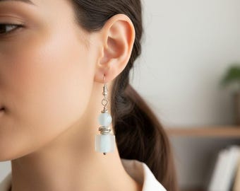 Boucles d'oreilles aigue-marine,Boucles d'oreilles bleu glacier,Boucles d'oreilles bleus,Boucles d'oreilles en argent,Boucles d'oreilles en cristal,Boucles d'oreilles pendantes,Boucles d'oreilles cubes,Boucles d'oreilles en pierres précieuses