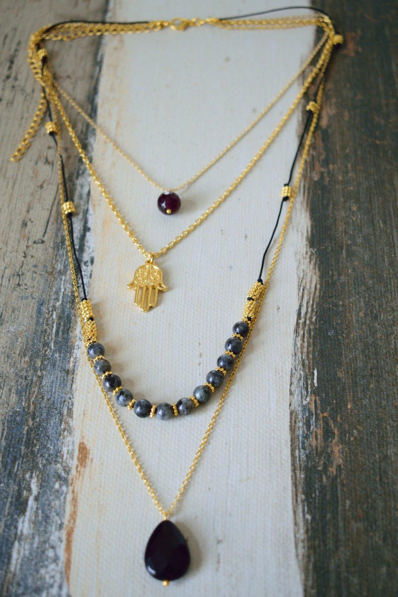 Collier labradorite, collier multirangs, collier de jade noir, collier en or, collier de jade, collier chaîne, collier de guérison, collier Hamsa image 2