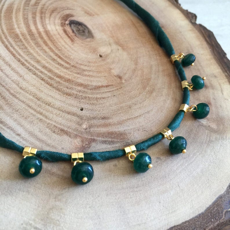 Green Jade Necklace,Gold Plated Necklace,Jade Statement Necklace,Boho Necklace,Green Silk Necklace,Jade Necklace,Healing Necklace