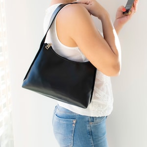 Black Shoulder Bag,Leather Shoulder Bag,Small Leather Bag,Leather Purse,Shoulder Bag,Small Shoulder Bag,Black Bag,Everyday Bag,Black Purse