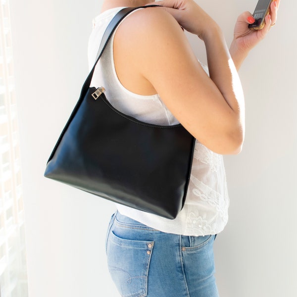 Black Shoulder Bag,Leather Shoulder Bag,Small Leather Bag,Leather Purse,Shoulder Bag,Small Shoulder Bag,Black Bag,Everyday Bag,Black Purse