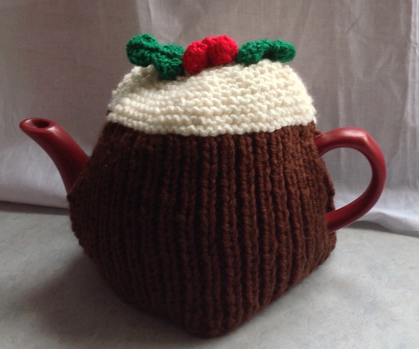 Christmas Pudding Tea Cosy. | Etsy