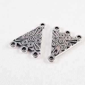 CT35 - 2 Models Silver Connectors Lot in Triangle or Zebra Zebra Rectangle with 4 Holes Pattern