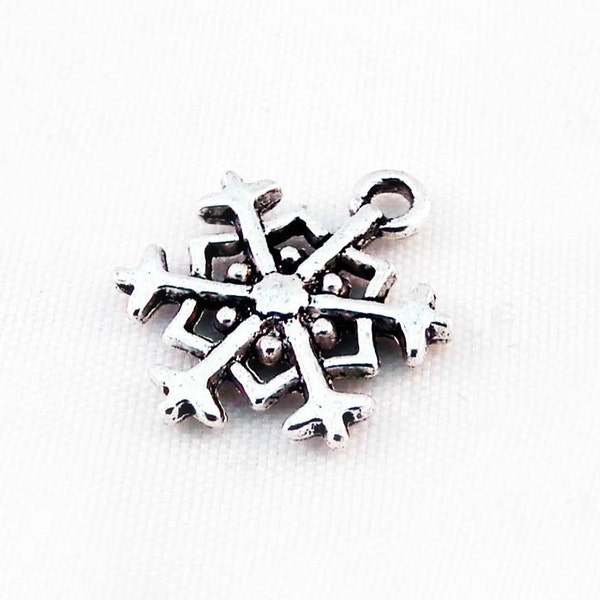 BCP136 - 1 Charm Pendant Snowflake Winter Christmas Silver Aged / 1 Piece Silver Alloy Snowflake Winter Christmas During Charm