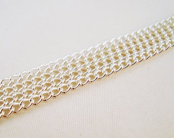 CH06 - 1M de chaîne, Maille Gourmette 3mm X 4mm, Argentée.