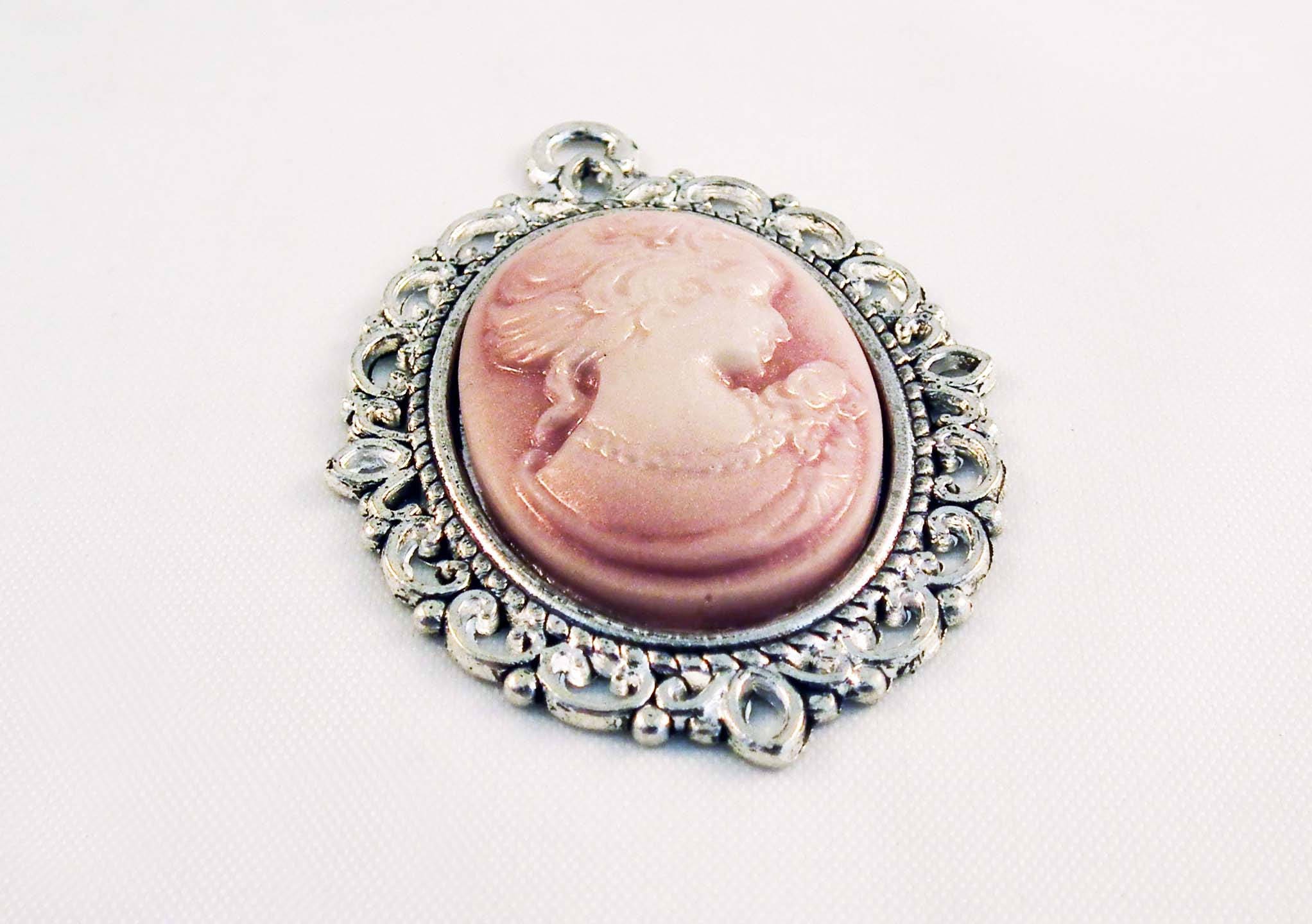 ALD10 - 6 Modèles Pendentif Cabochon Camée Portrait Femme Vintage / 6 Styles Antiqued Lady Portrait Cabochon Cameo Silver Strass - France