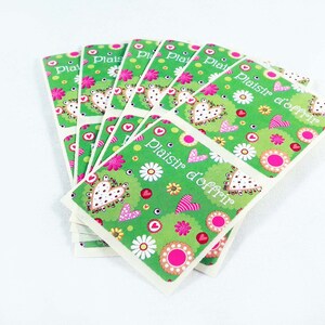 ET01 - Lot of 4 Square Gift Labels Tights "Pleasure to Offer" White Green Rose Pretty Hearts Flowers