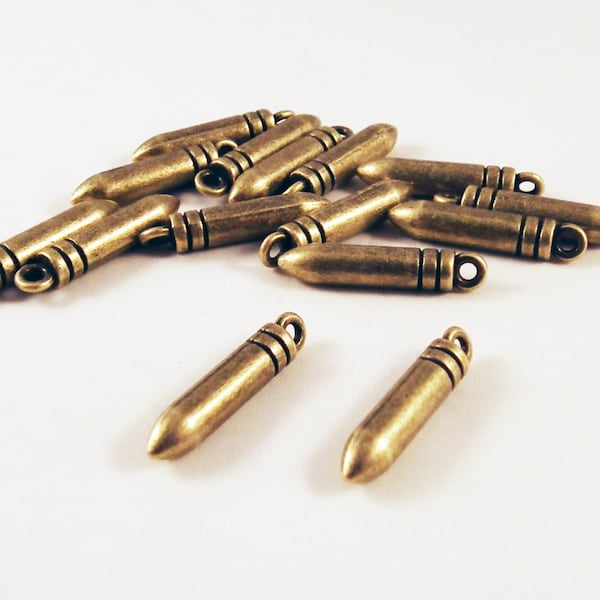 BP122 - 4 Modèles Breloques Pendules Balles Revolver Pistolet Bronze Argent Doré / 4 Styles Bronze Silver Gold Bullet Pendulum Charm Pendant