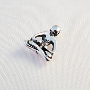 BZ07 - Charm pendant Position pose Yoga Meditation Zen color obsolete money