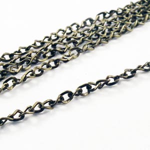CEG05 - 1 M 5 x 3 curb chain, Bronze color metal 3mm / 1 Meter Bronze Iron Cable Open Link Chain, 5 x 3, 3mm