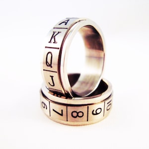 Bague Acier tournante Anti-Stress Poker Cartes à Jouer "2-3-4-5-6-7-8-9-10-J-Q-K-A" Symbols 100% Steel spinning Ring Casino Playing Card