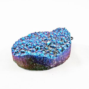 PU46 - Large pendant charm effect glitter sparkly blue midnight dark irregular oval