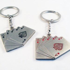 Porte-Clés en Acier Quinte Royale Poker Cartes à Jouer Rouge Noir / 100% Steel Straight Flush Royal Casino Playing Cards Keychain Black Red