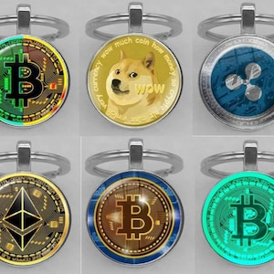 A1122E - Keychain Charm Pendant cryptocurrency decentralized Bitcoin Doge Dogecoin Coin Ripple Ethereum golden silver green blue