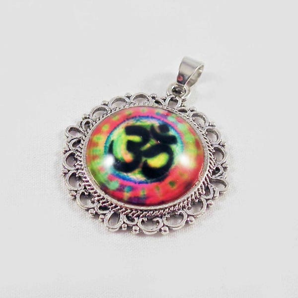 BZ10 - Breloque Pendentif Cabochon en Verre Troisième oeil Chakra Symbole Ohm Yoga Méditation Om Zen