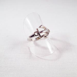 Anchor SBC81 - Fancy silver pattern ring holder