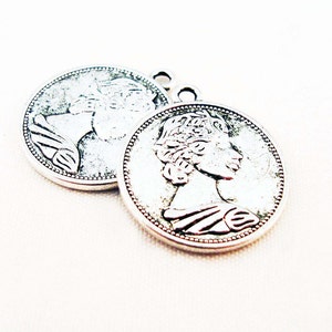BP02 5 Choice Medallions Elizabeth Australia Usa France Silver / Medal Money Coins Queen UK Liberty Vintage Silver Pendants 5 Style image 2