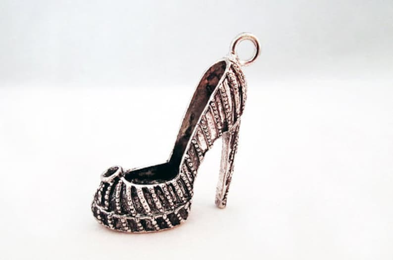 BP100R-Breloque stiletto heel style Louboutin Choo red solegold bronze silver 4 choice colour red sole high heels shoe pendant