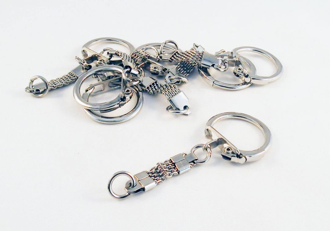 SP03 - Keychain Snake Chain and Antiqued Silver Color Metal Ring